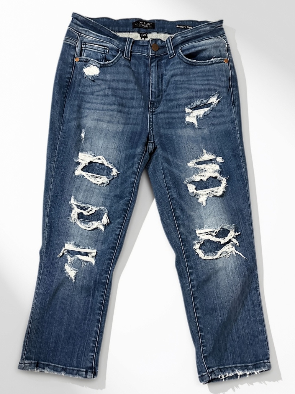 Judy Blue Distressed skinny fit capri Mid-Blue Boyfriend Jeans